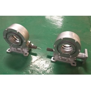 دودة الكواكب الكهربائية Slew Drive منزل مغلق 220VAC Slew Gear Drive