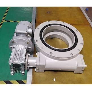 3 &quot;أفقي دودة محرك Slew Ring 50Mn ISO9001 600NM عزم الدوران الناتج المقدر