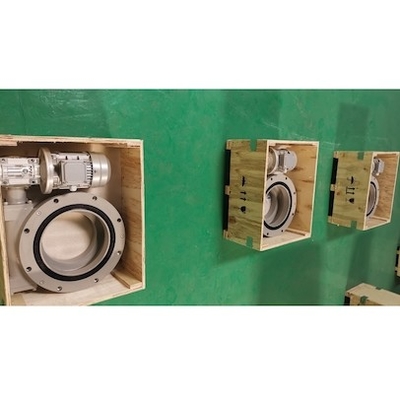 IP66 يغلف دودة ناقل الحركة C5 فئة التآكل الشمسية Slew Drive Motor